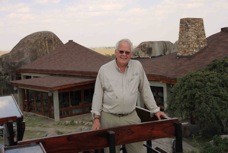 11h Serengeti Safari Lodge David